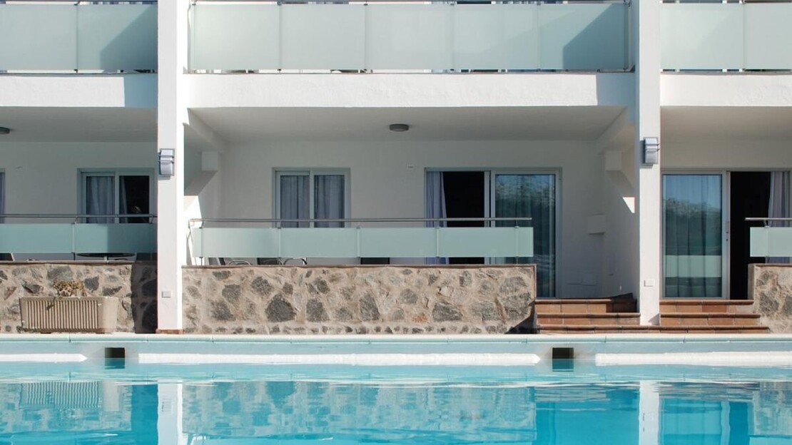 Castillo de Sol Apartments